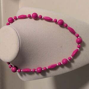 Chic Pink‎ And White Beaded Costume Necklace